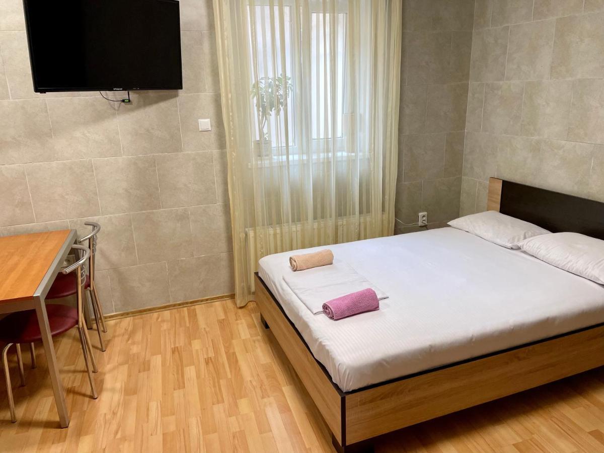 Smart Studio-Біля Вокзалу-Недалеко Від Центру-Городоцька 131 Lviv Dış mekan fotoğraf